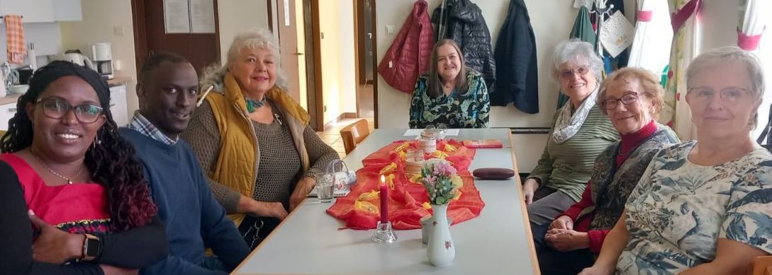 Seid dankbar in allen Dingen Christiane Ndikuriyo, Alexis Kajenjeri, Olga Papazova, Ruth Armeanu, Irene Fiala, Hilde Burey, Hermi Rohaczek