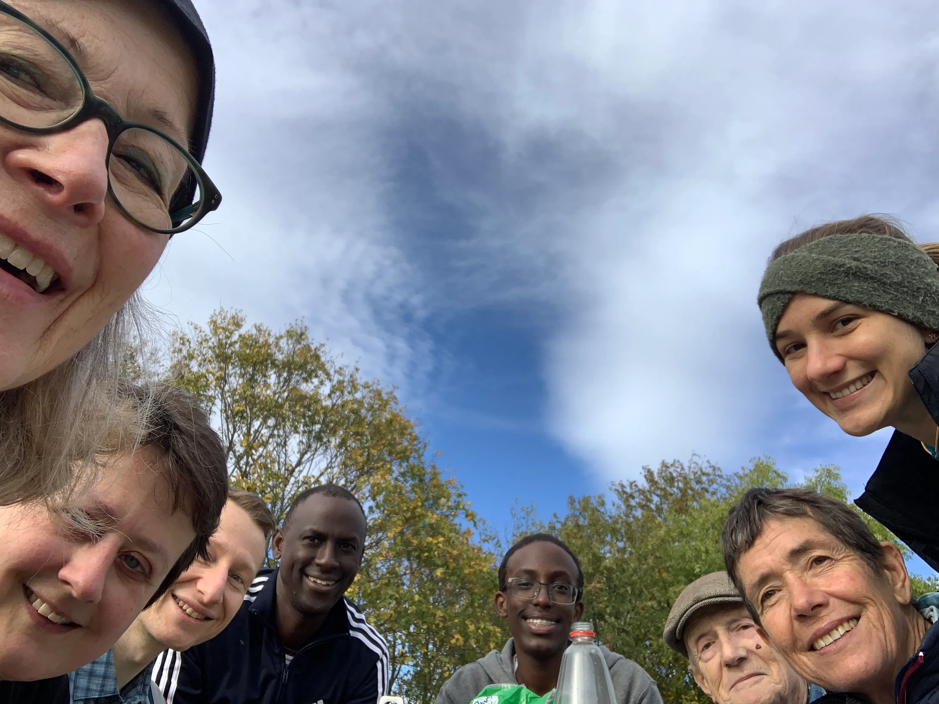 Irmi Reiner, Esther Handschin, Eike Nungesser, Alexis Kajenjeri, Nimrod Kajenjeri, Peter Ivanovsky, Gabi Helal, Elisa
