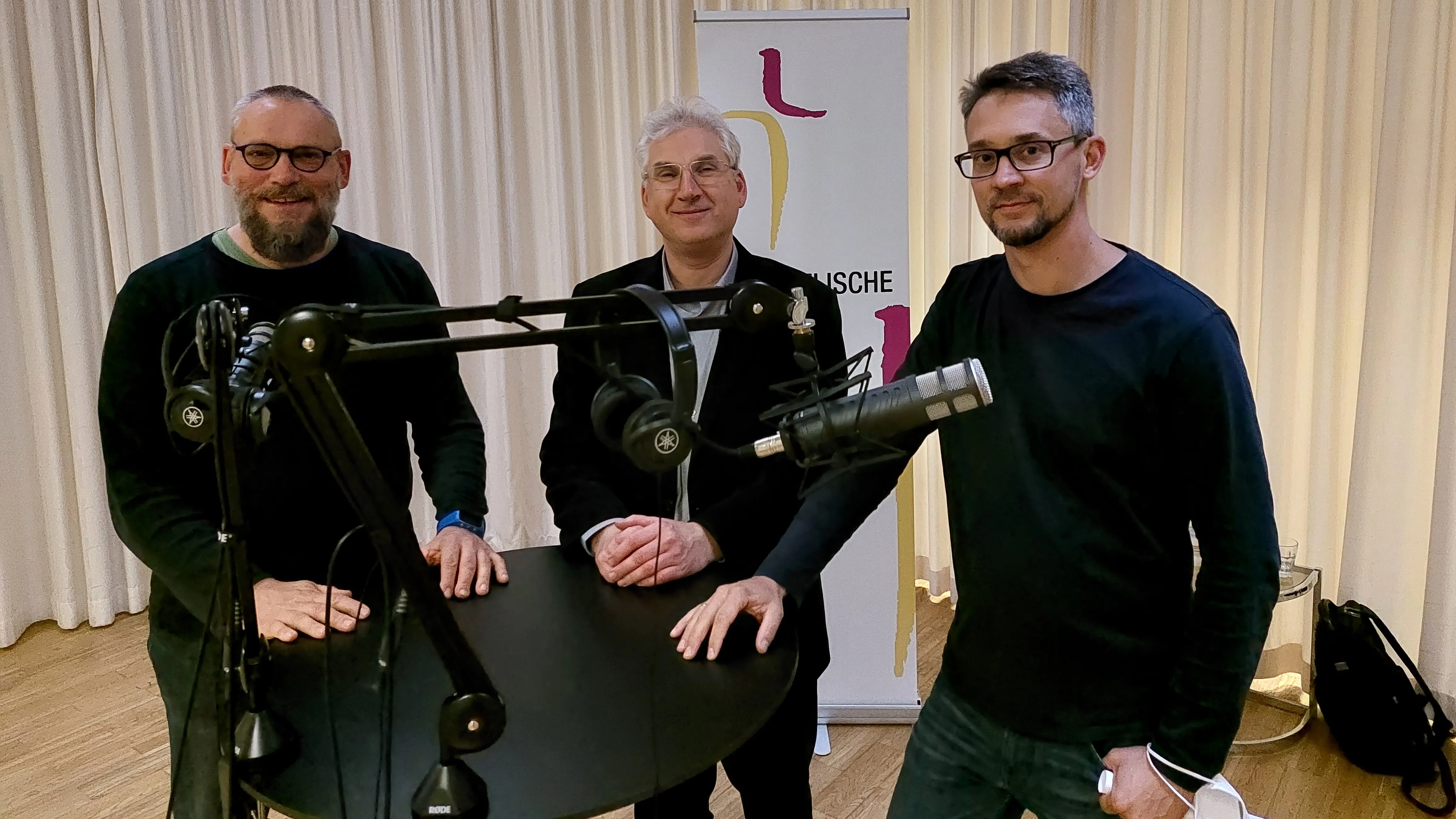 Podcast: Evangelische fragen - evangelische Fragen Podcast Evangelisch Fragen. Foto (c) Martina Schomaker